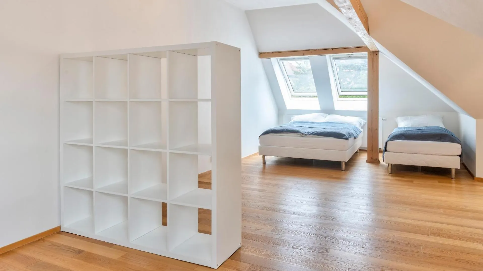 פראג Luxury&Spacious 140M2 Two Floor Rooftop Apartment